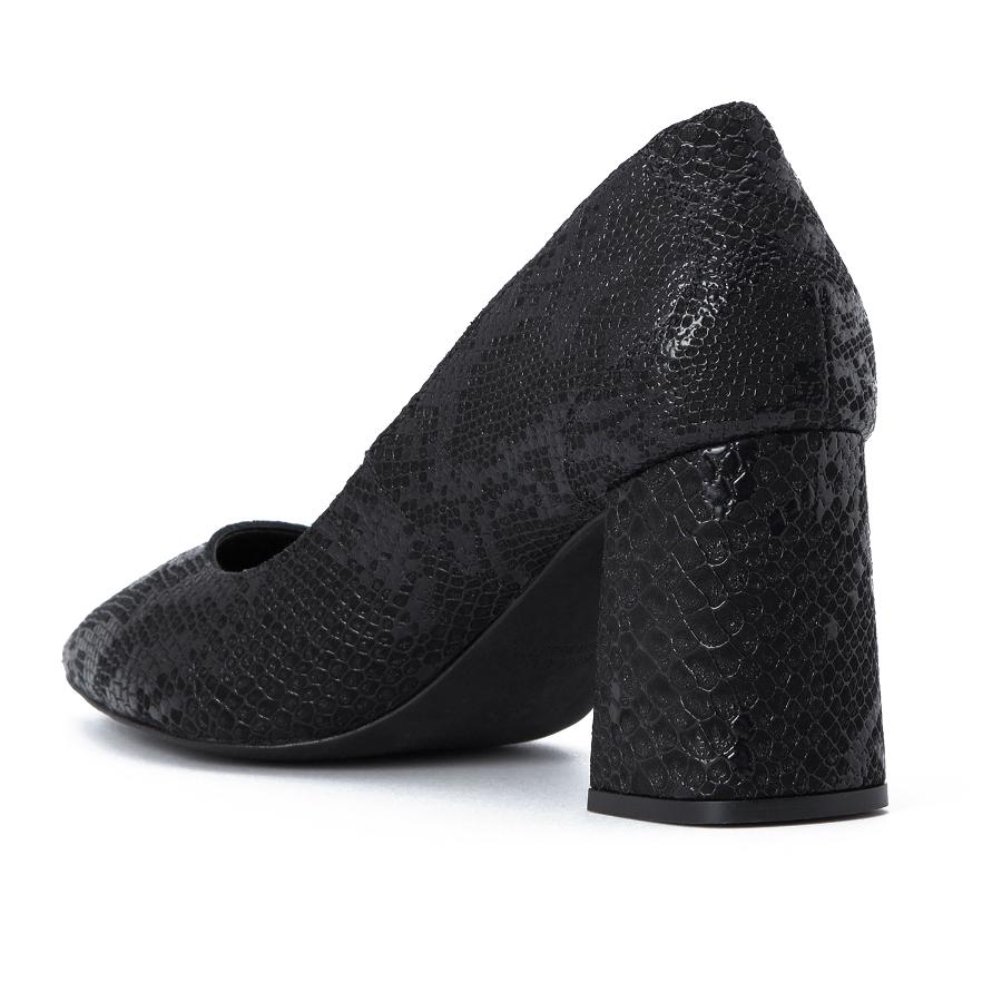 STILETTO