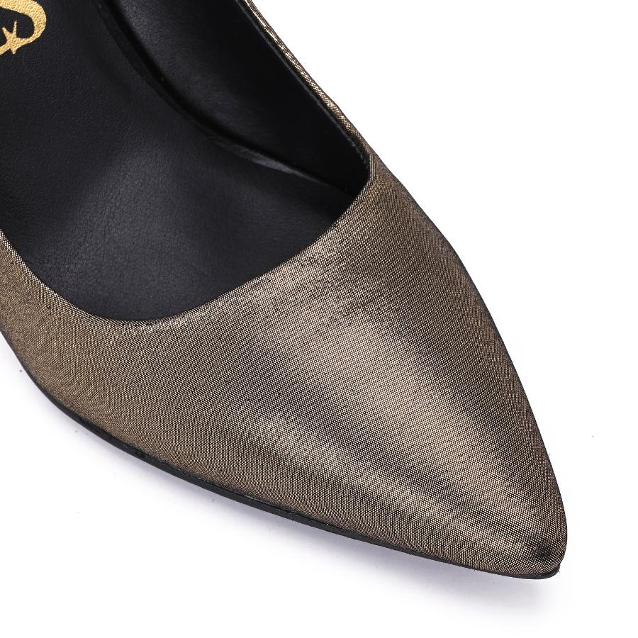 STILETTO DORADO