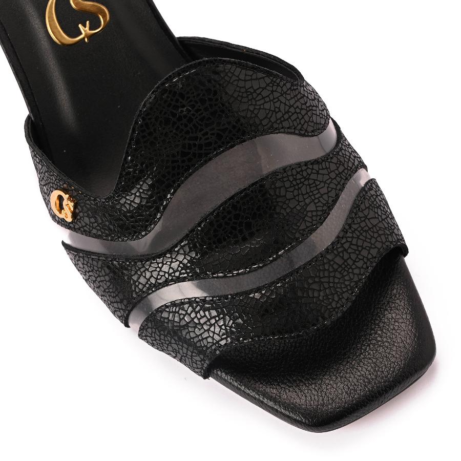 SANDALIA ZUECO CON TRANSPARENCIA