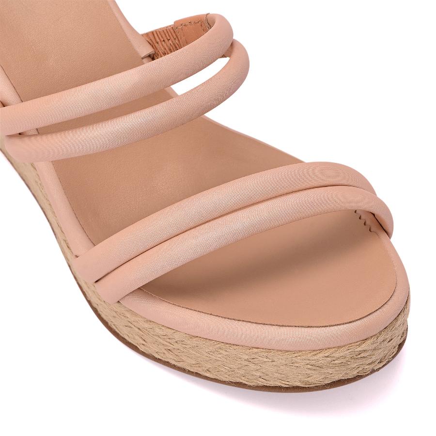 SANDALIA BEIGE CON TERRAPLEN