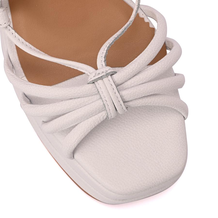 SANDALIA CON PLATAFORMA CARMEN STEFFENS ALTO VERANO 2023