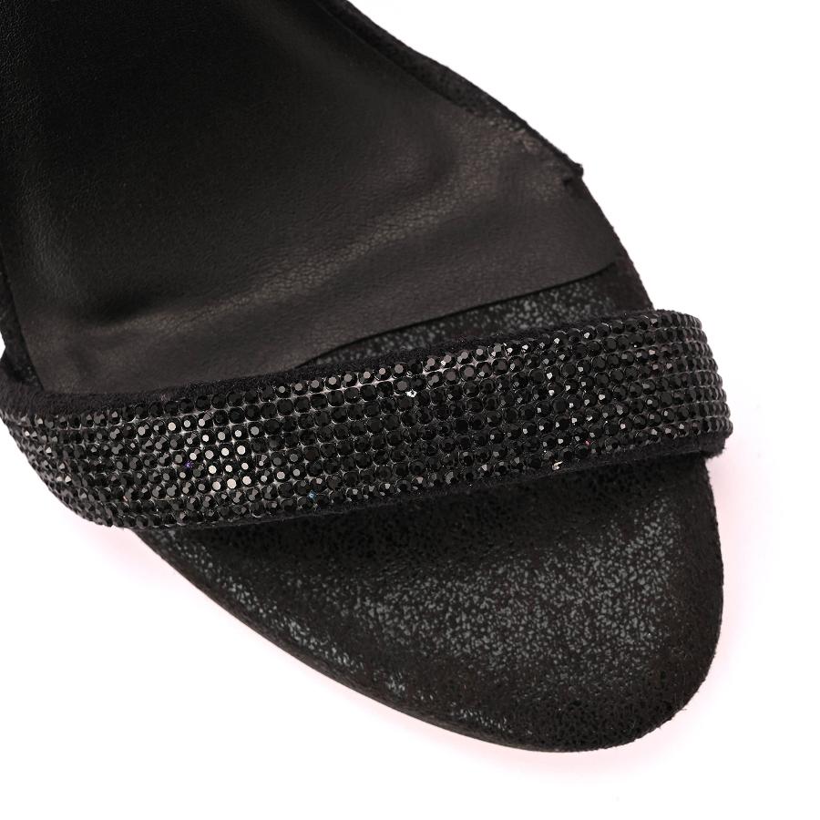 SANDALIA NEGRA CON BRILLO CS YOUNG ALTO VERANO 2023