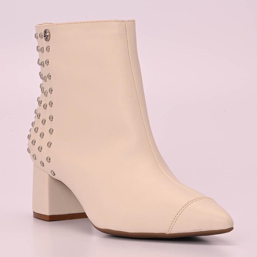 BOTA BEIGE CON TACHAS