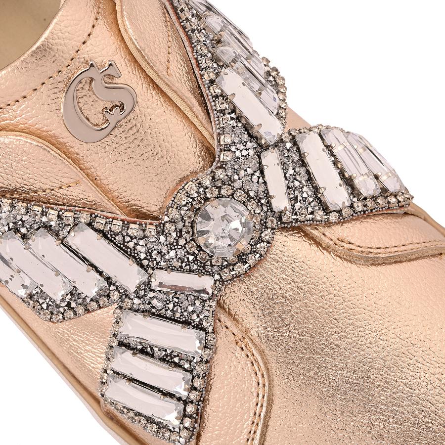 ZAPATILLA DORADA CON CRISTALES CS