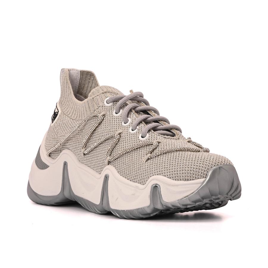 ZAPATILLA PLATEADA CON BRILLO CS