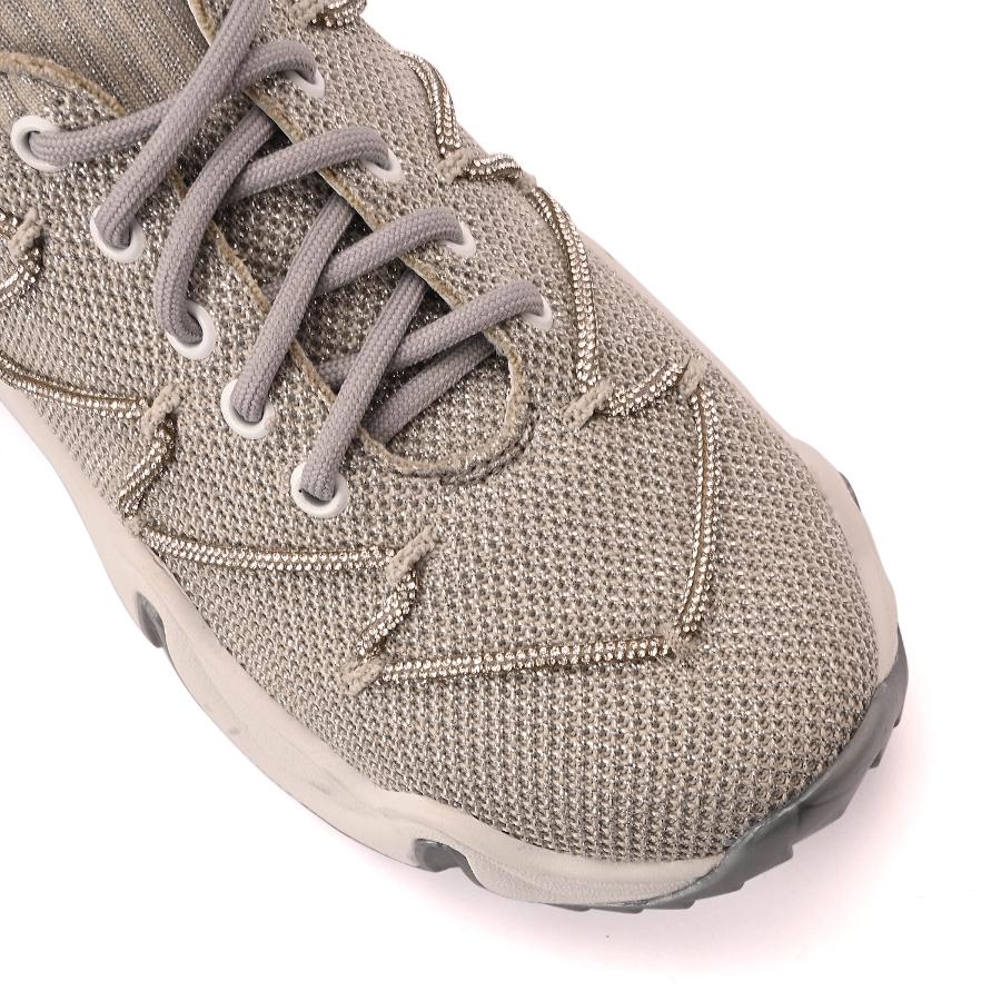 ZAPATILLA PLATEADA CON BRILLO CS