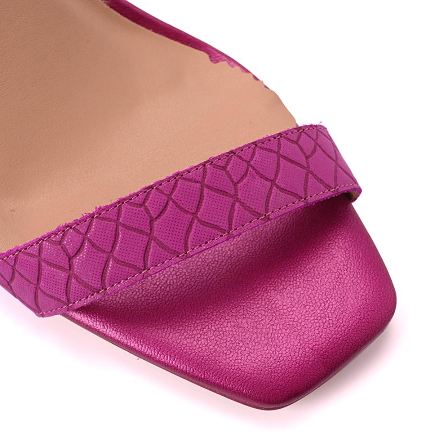 SANDALIA MAGENTA TEXTURIZADA CS