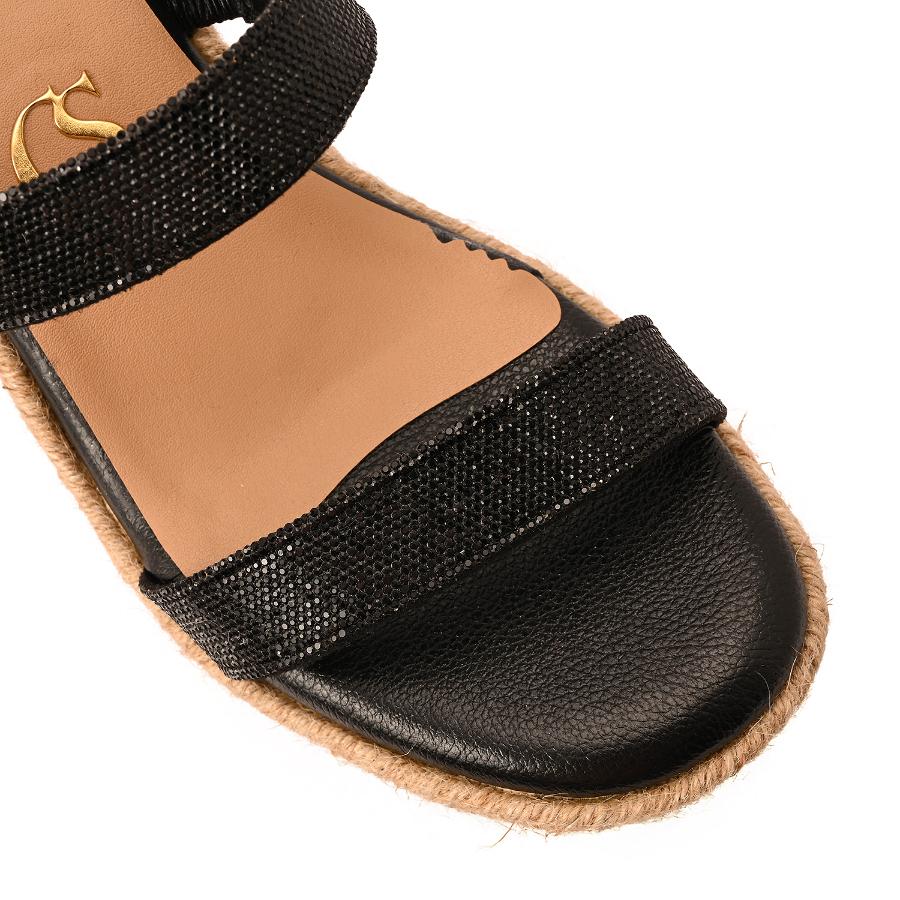 SANDALIA ZUECO NEGRO CON BRILLO