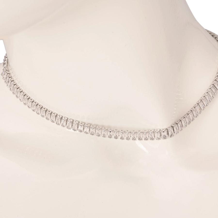 COLLAR PLATEADO CON CRISTALES