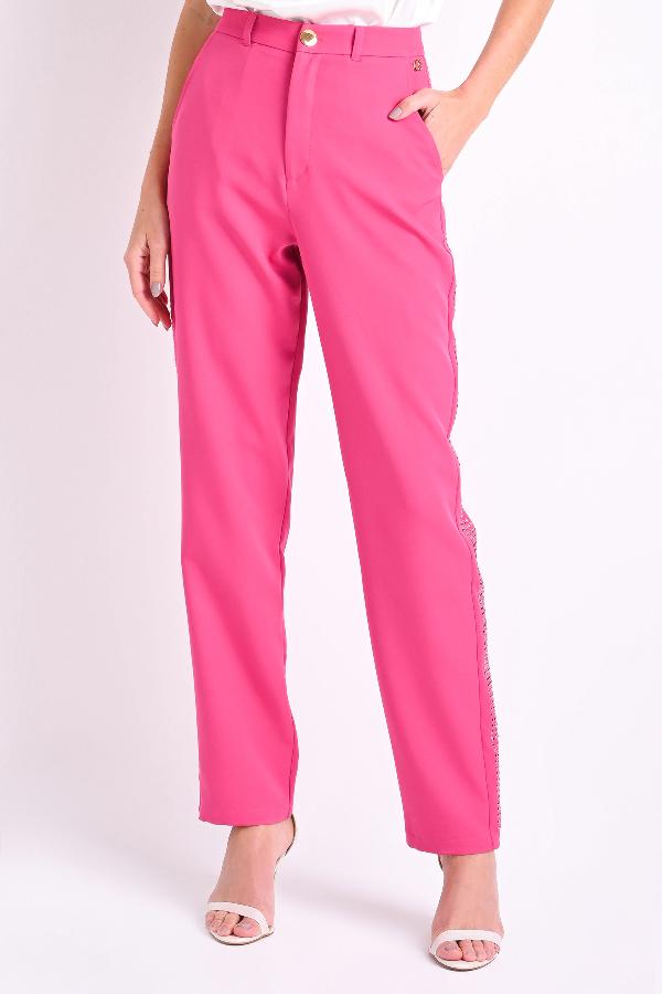 PANTALON FUCSIA CON TACHAS