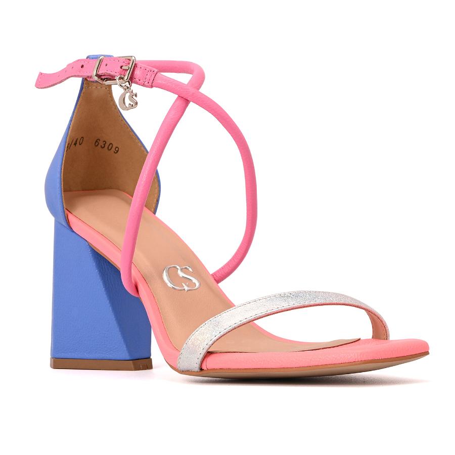 SANDALIA MULTICOLOR CON TACO GEOMETRICO