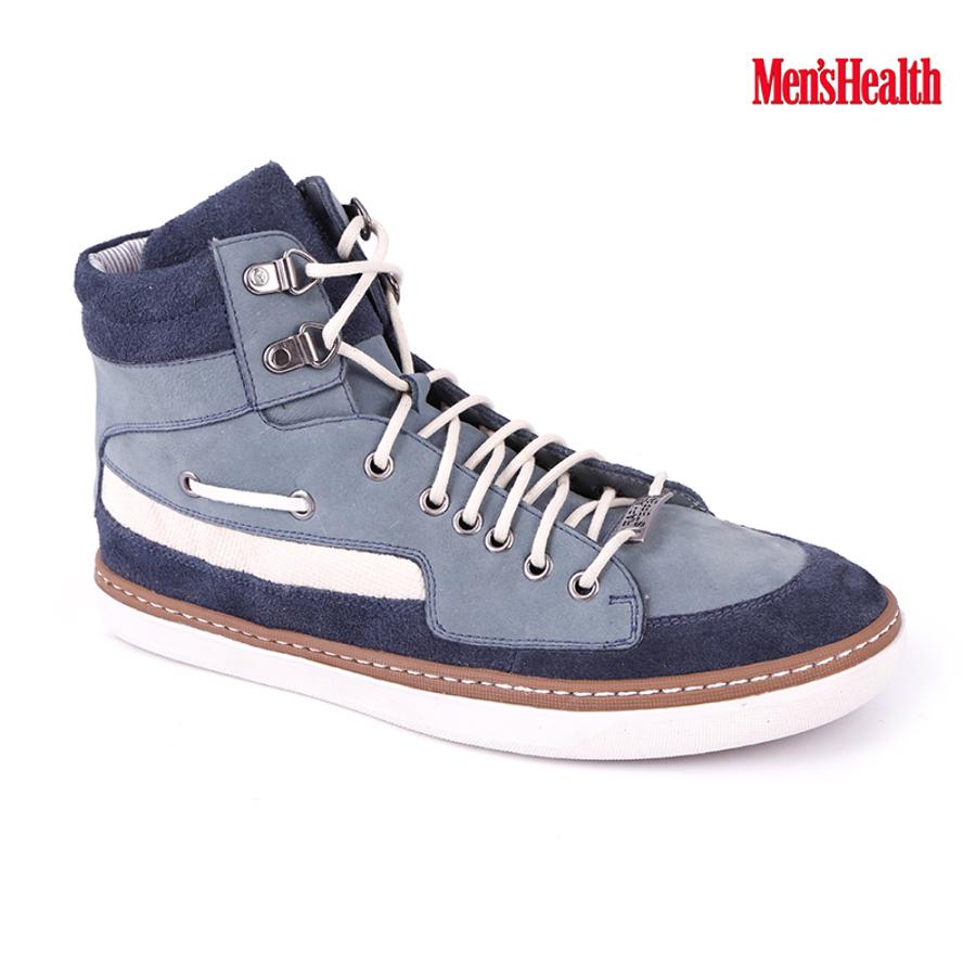 Zapatilla con detalle en el caño