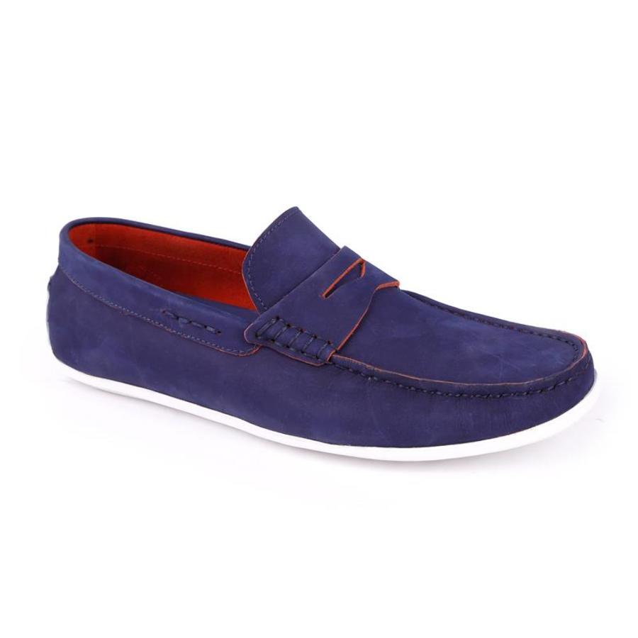 Mocasín azul con suela blanca