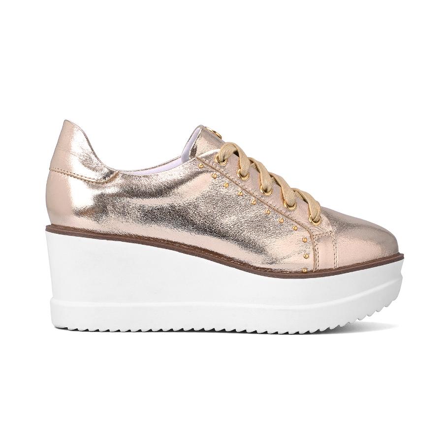 ZAPATILLA DORADA CON TERRAPLEN