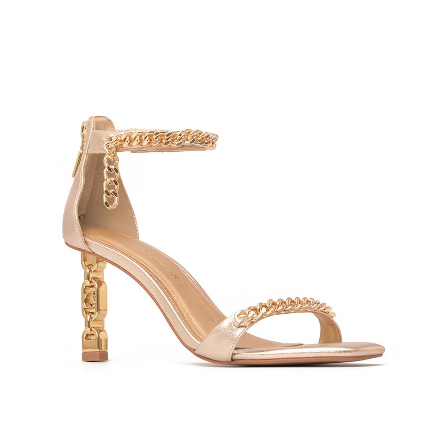 SANDALIA DORADA CON CADENAS CS