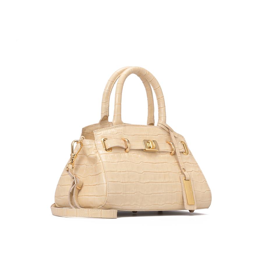 CARTERA BEIGE CON TEXTURA Y ACCESORIO