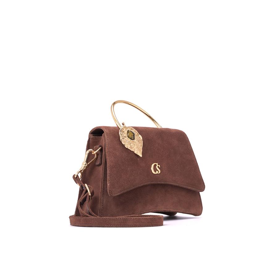 CARTERA MARRON DE GAMUSA CON ACCESORIO