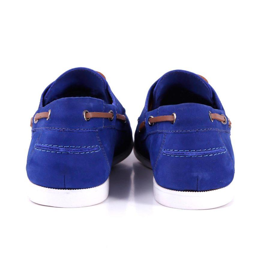 Mocasín azul con cordones