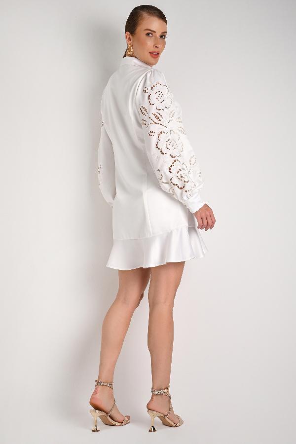 VESTIDO CON BORDADO