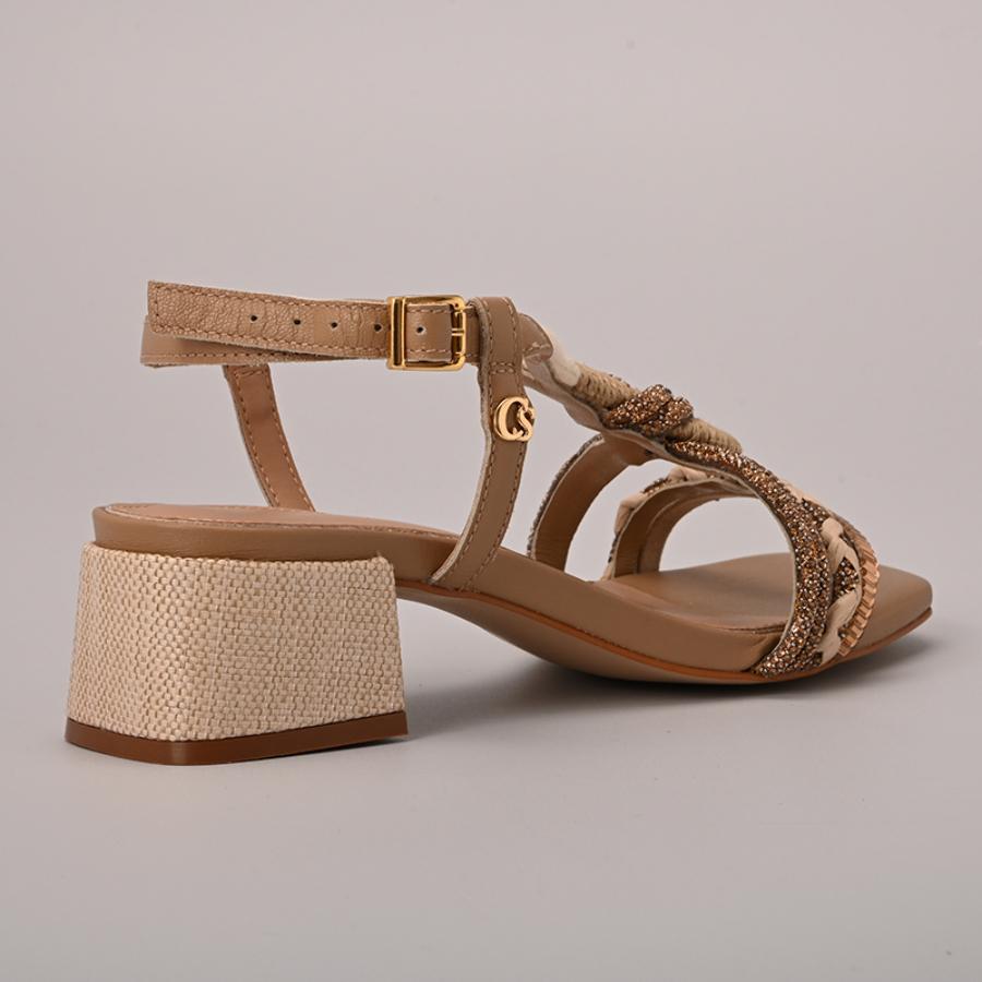 SANDALIA CAMEL CON BRILLO
