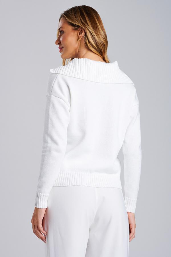 SWETER TEJIDO CON ACCESORIO CS