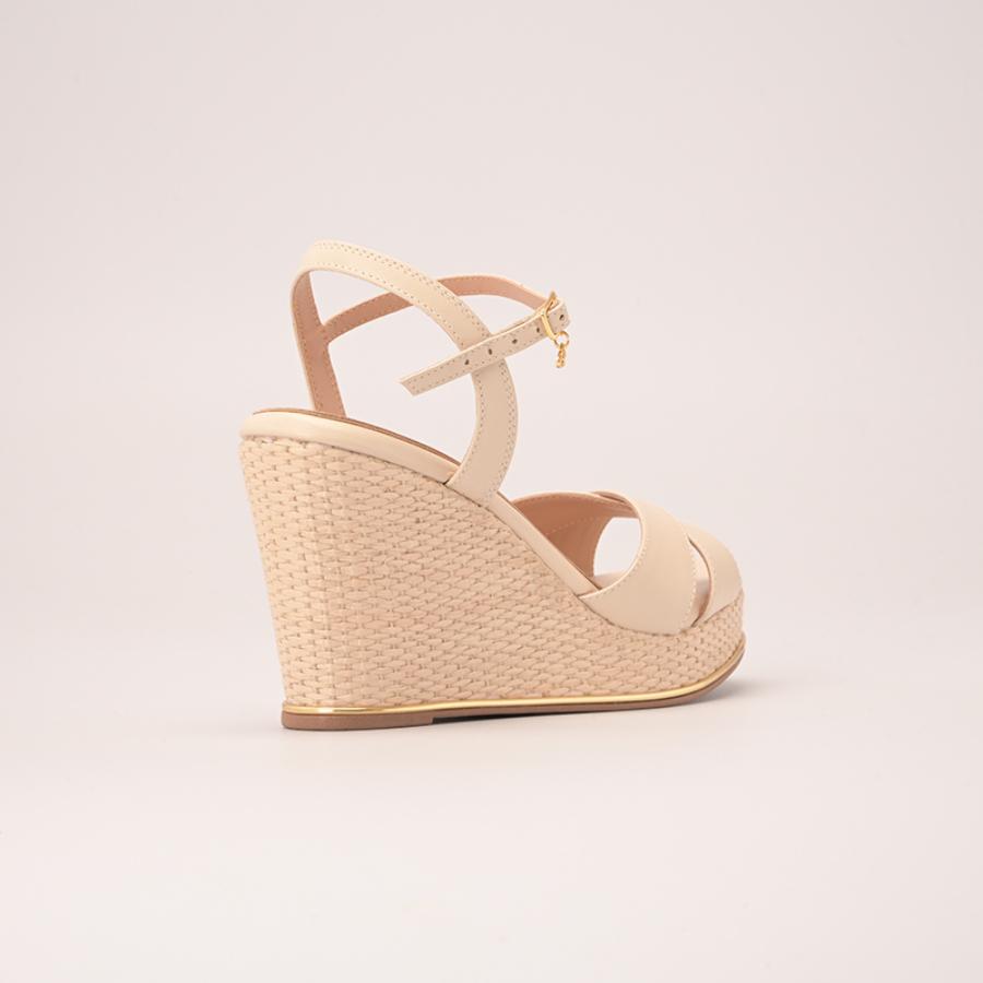 SANDALIA BEIGE CON TERRAPLEN