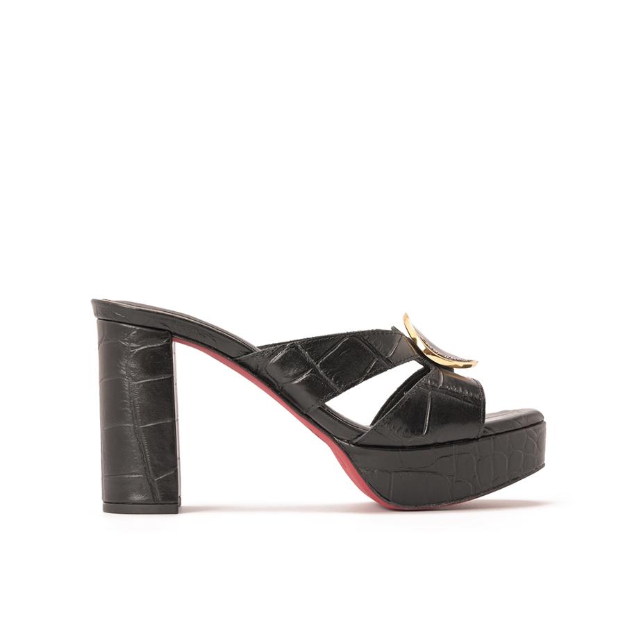 SANDALIA CON PLATAFORMA Y TEXTURA