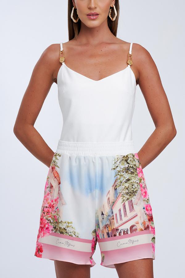 BASICA BLANCA CON ACCESORIO