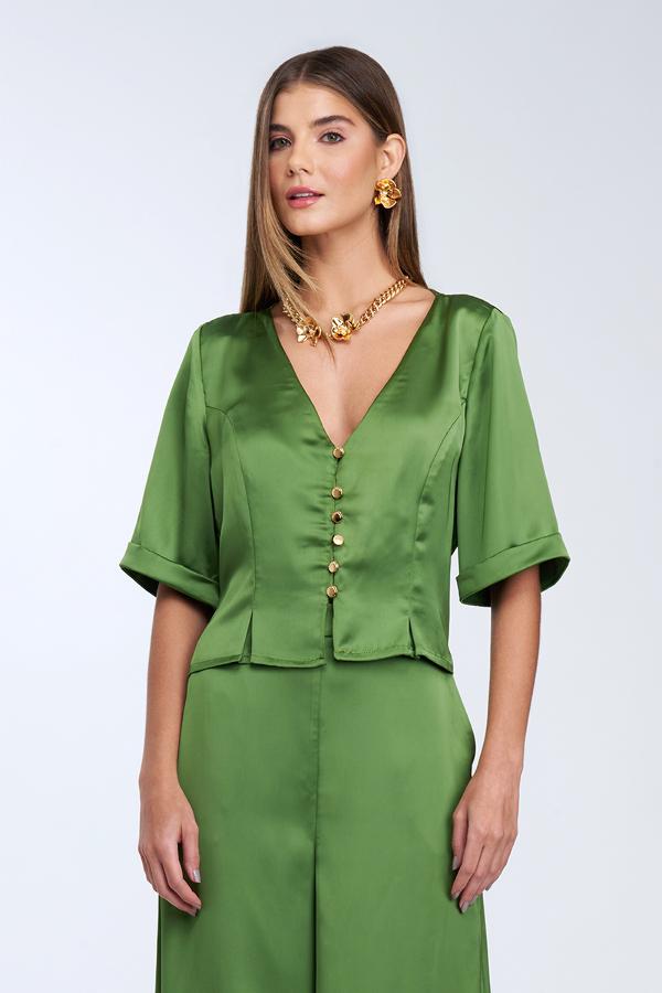 BLUSA SATINADA CON BOTONES