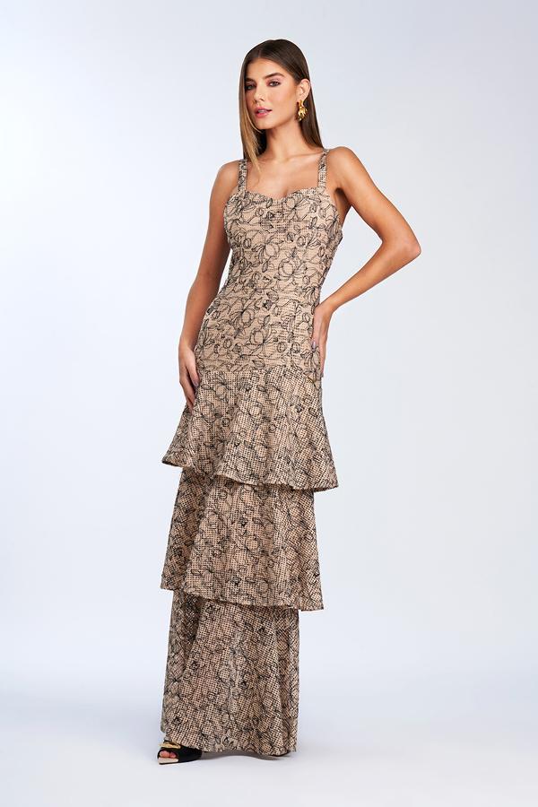 VESTIDO BORDADO FLOR CON CAPAS