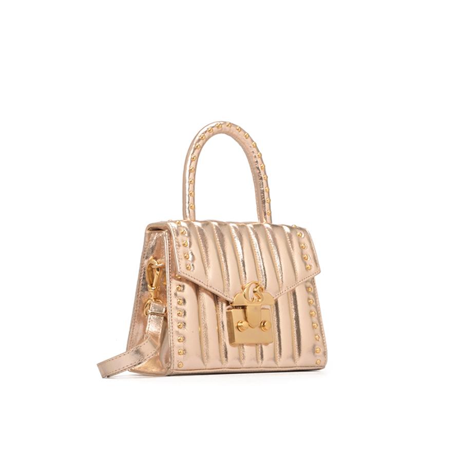 CARTERA DORADO CON TACHAS CS