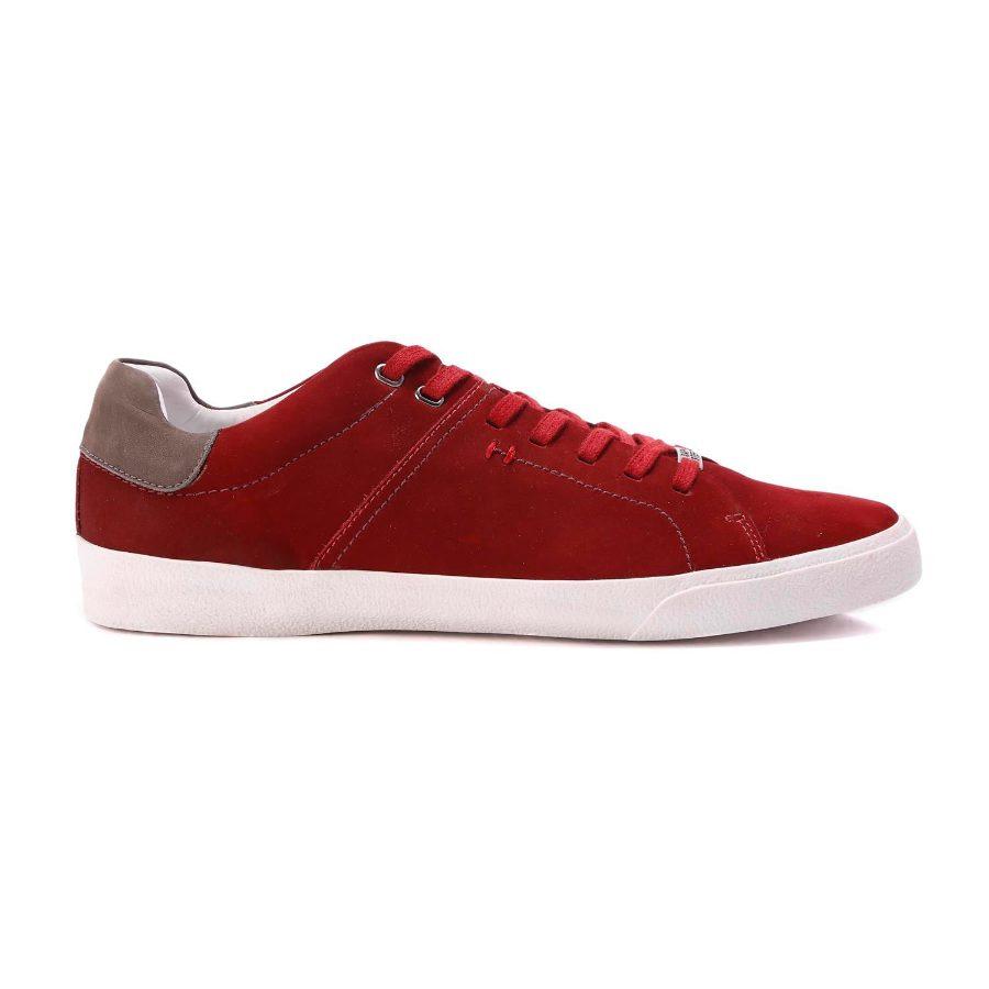 Zapatilla roja