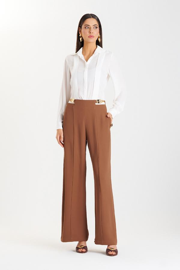 CAMISA BLANCA CON PLIZOS CS