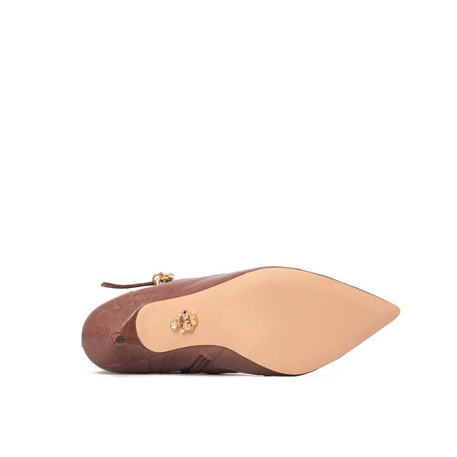 BOTA MARRON CON TEXTURA CS