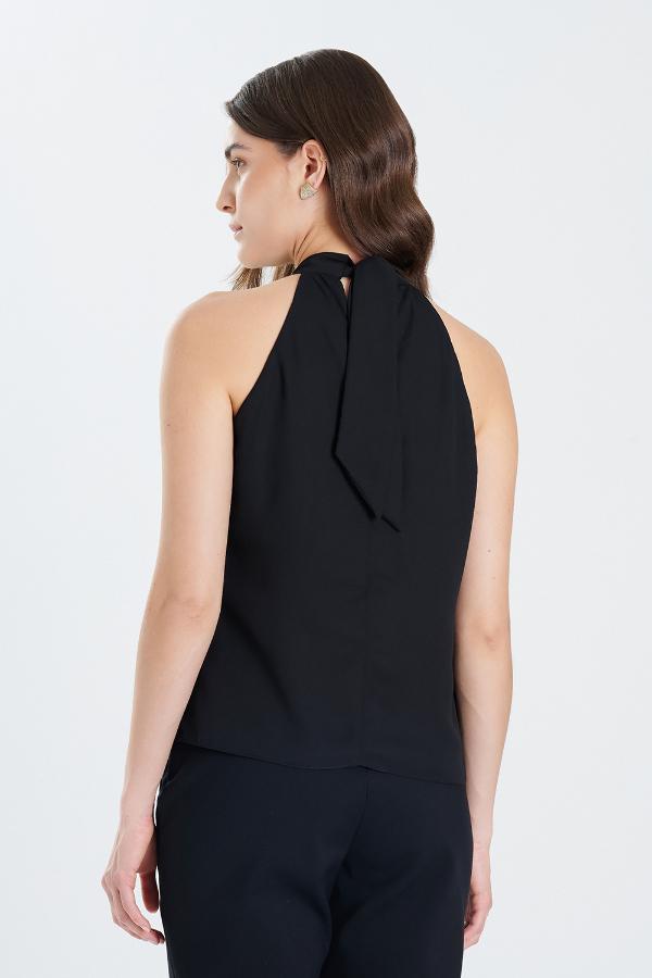 BLUSA CUELLO MAO CON ACCESORIO