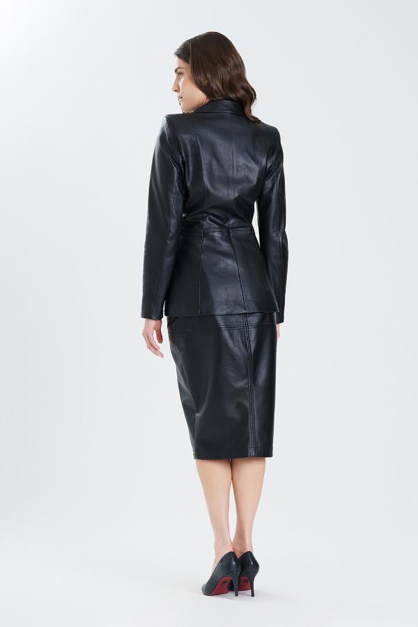 BLAZER DE CUERO CS