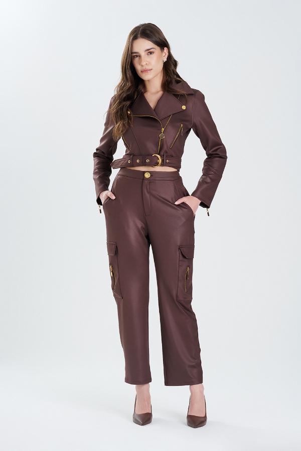 CHAQUETA MARRON CON CINTURON