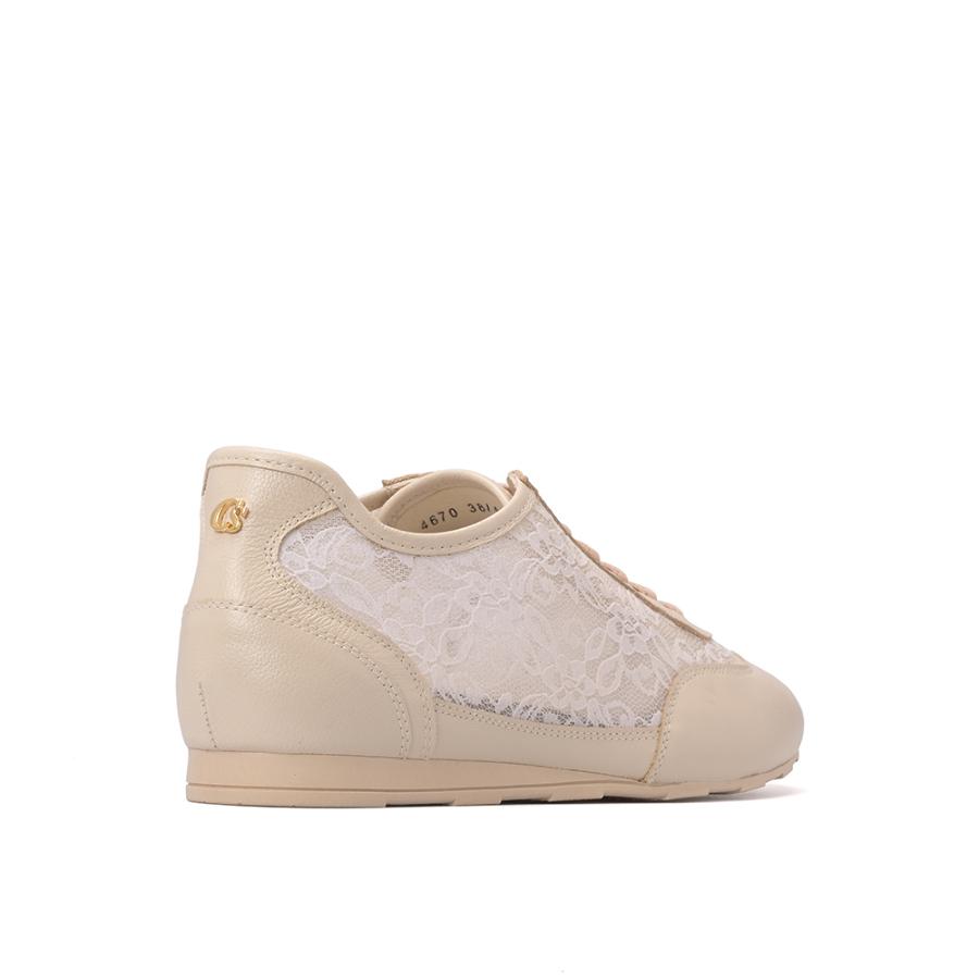 ZAPATILLA BEIGE CON ENCAJE